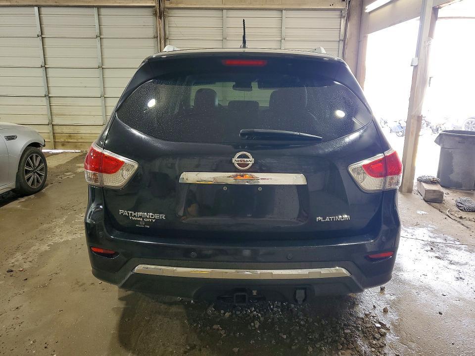2015 Nissan Pathfinder Platinum