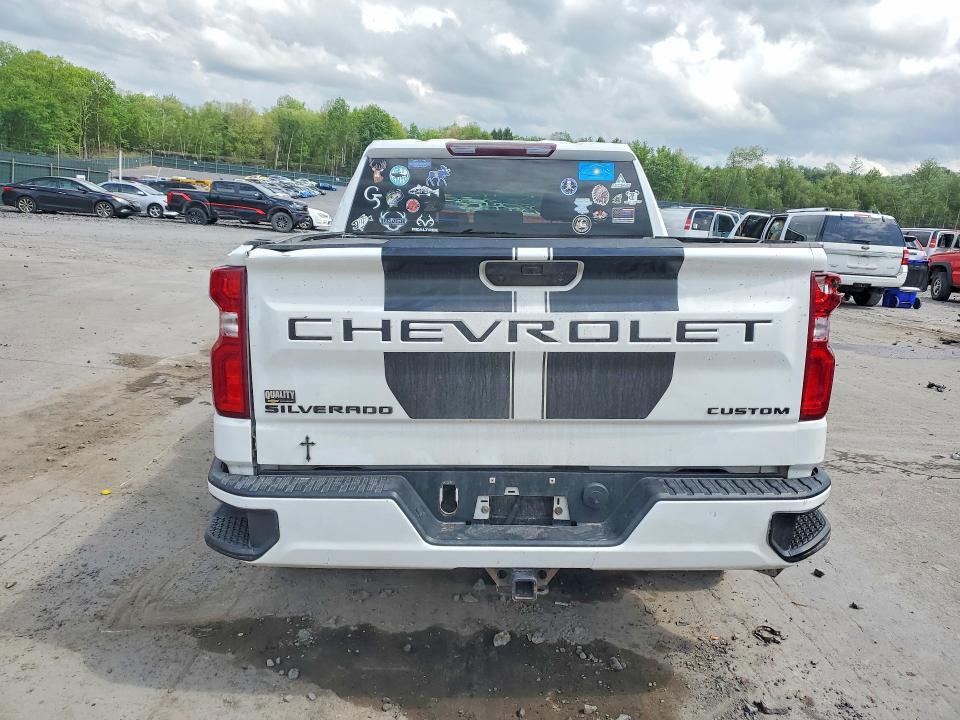 2021 Chevrolet Silverado K1500 Custom