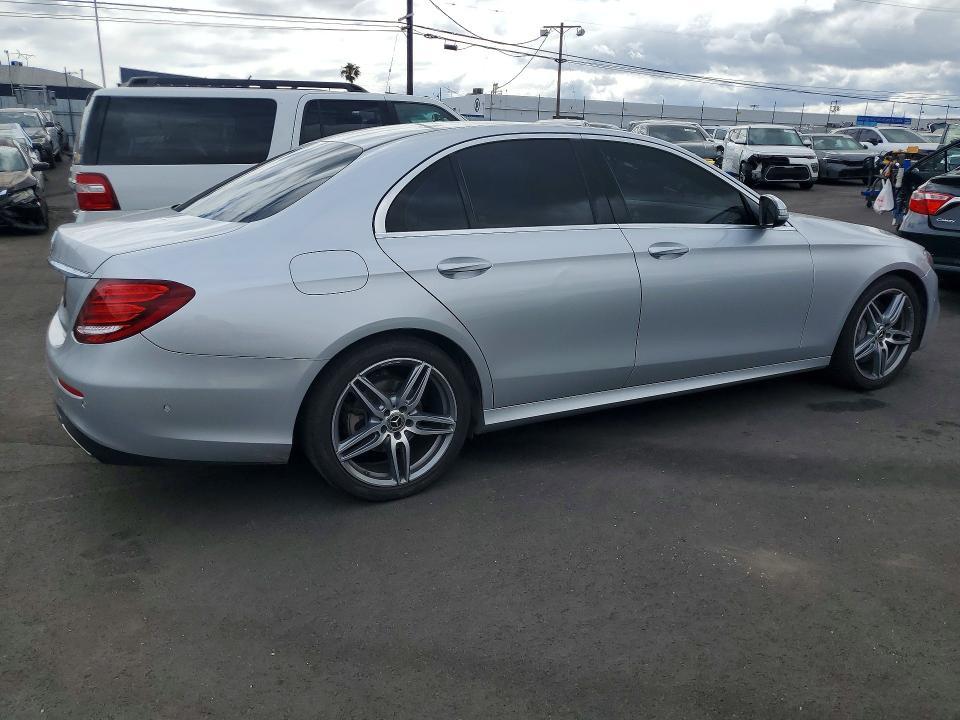 2018 Mercedes-Benz E 300
