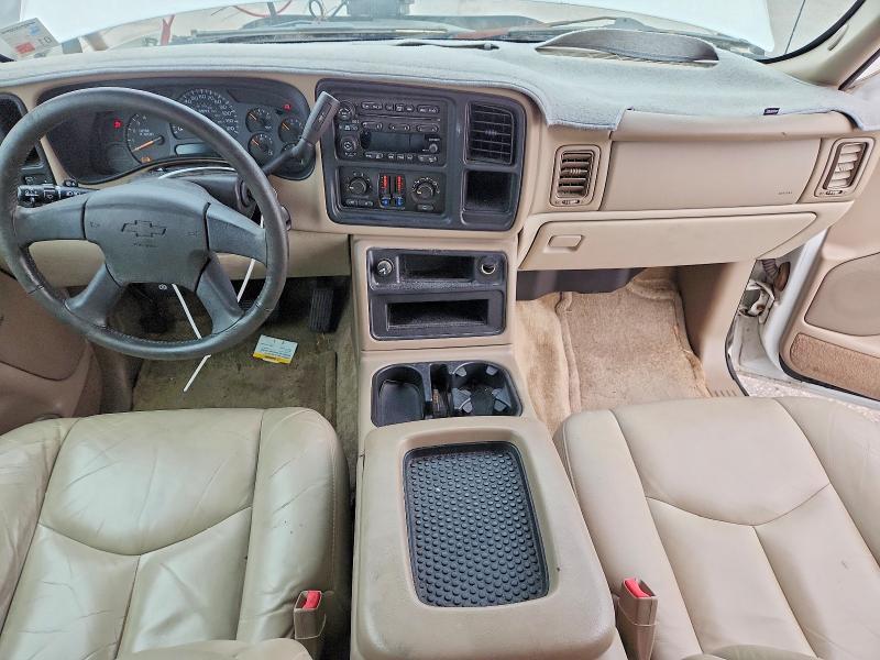 2003 Chevrolet Suburban C1500
