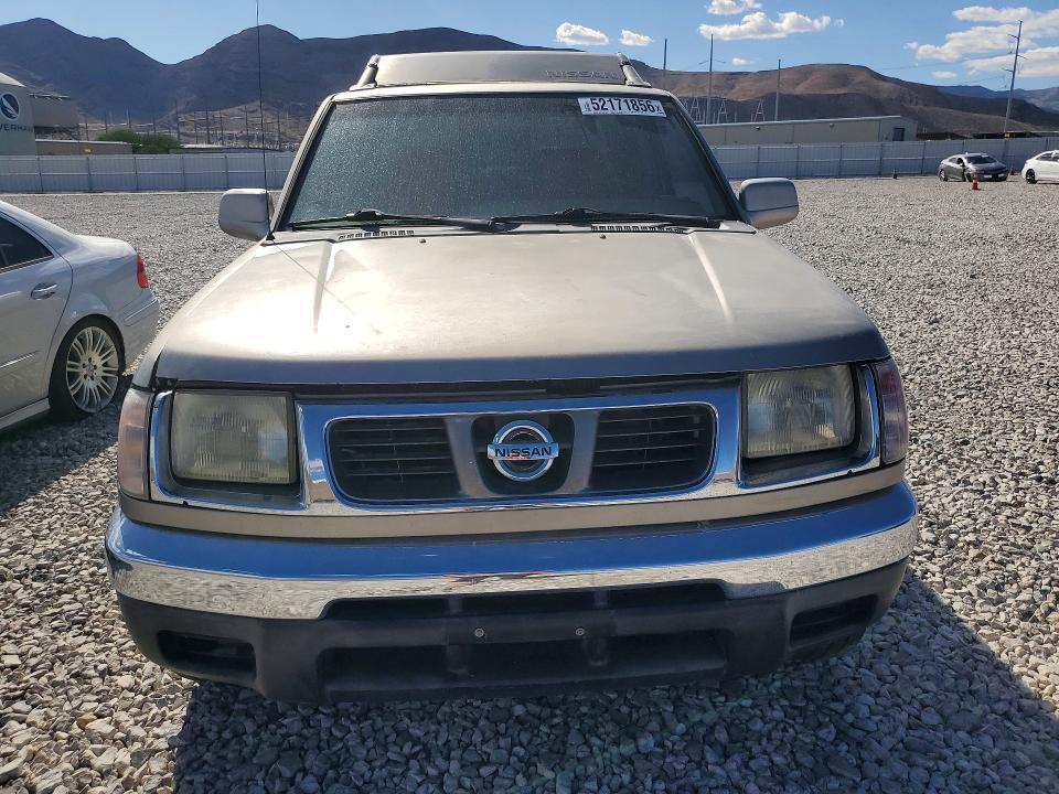 2000 Nissan Frontier 4WD SE Crew