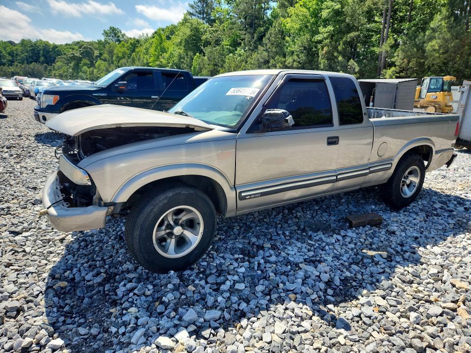 2001 Chevrolet S Truck S10