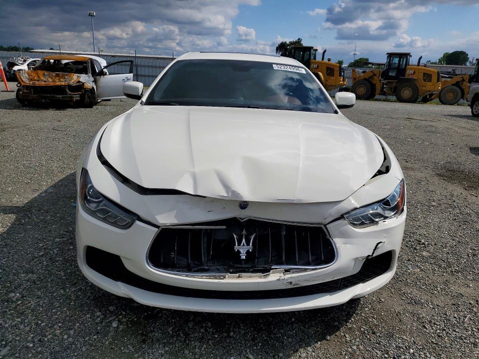 2016 Maserati Ghibli