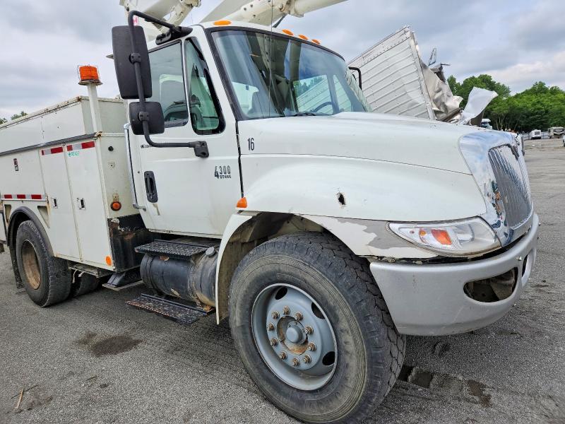 2007 International 4300 Bucket Truck