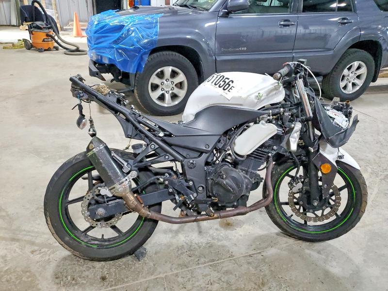 2011 Kawasaki EX250 J