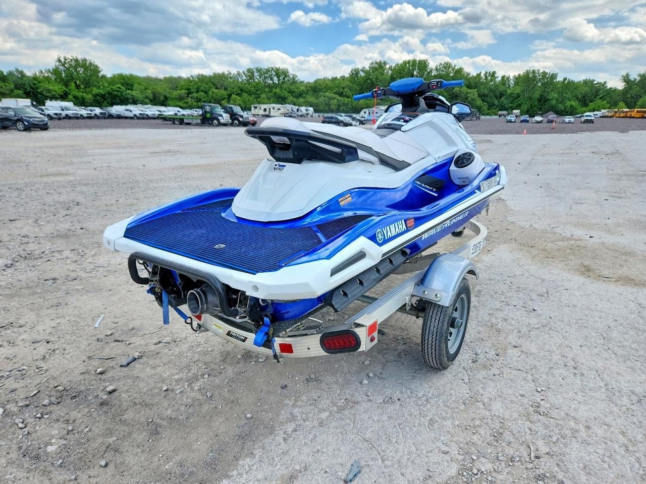 2021 Yama JETSKI1
