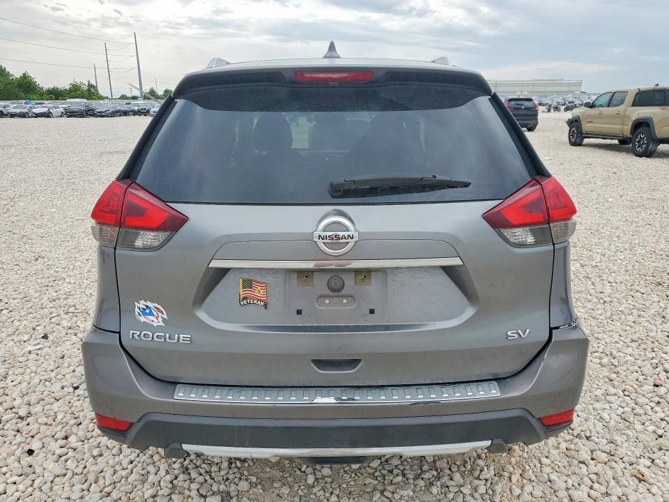 2018 Nissan Rogue s