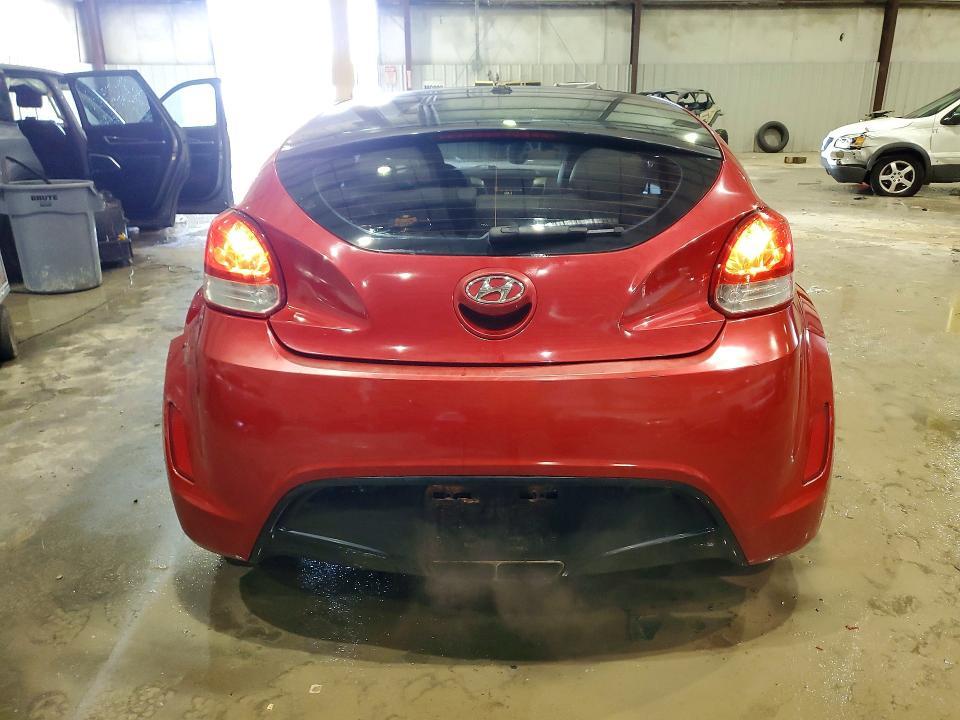 2013 Hyundai Veloster Base