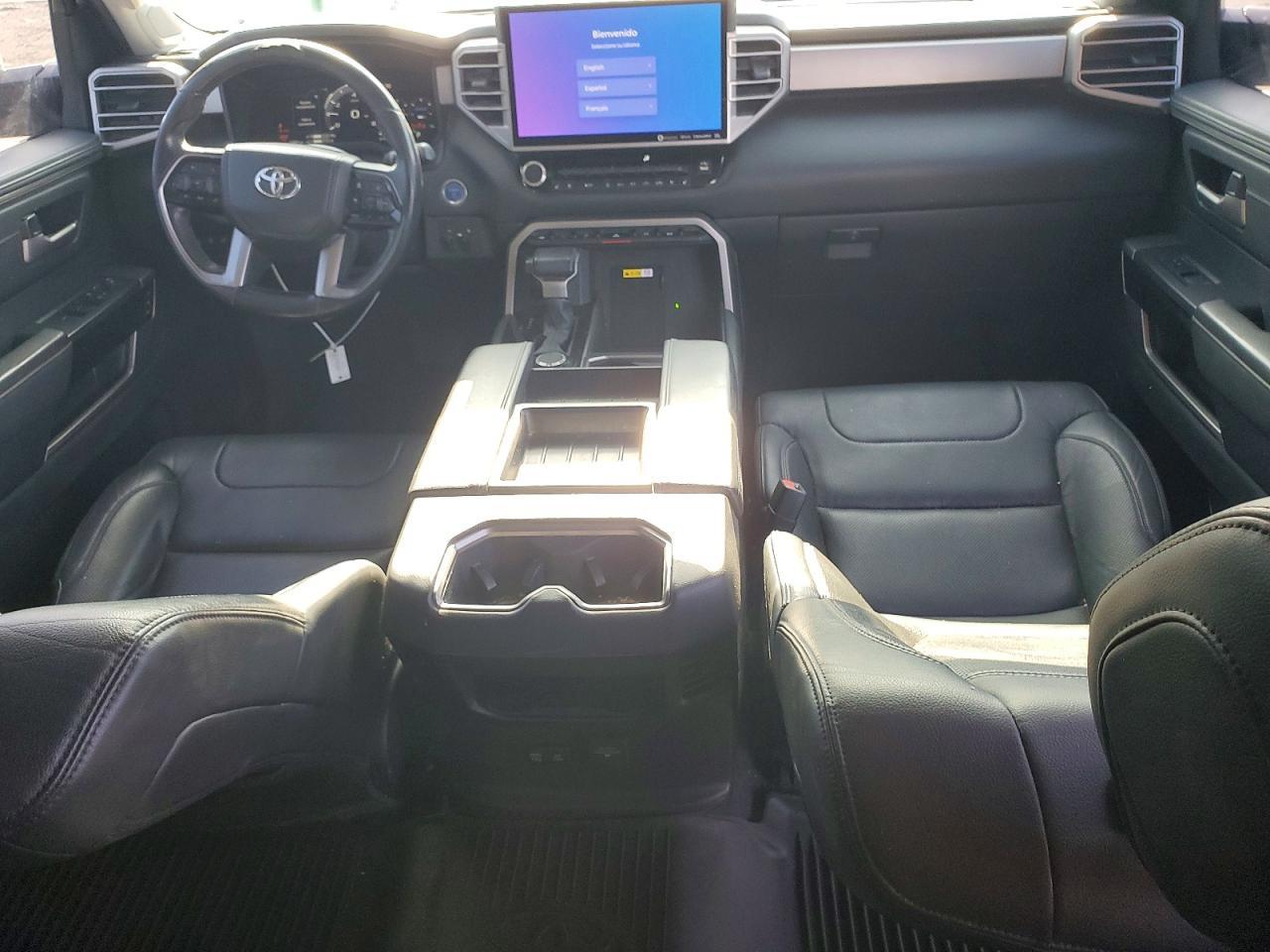 2022 Toyota Tundra Crewmax Limited