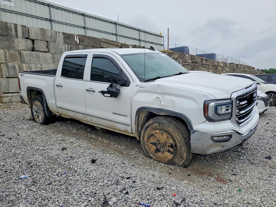 2018 GMC Sierra K1500 slt