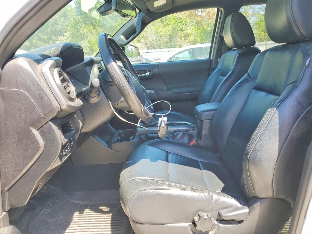 2018 Toyota Tacoma TRD Sport