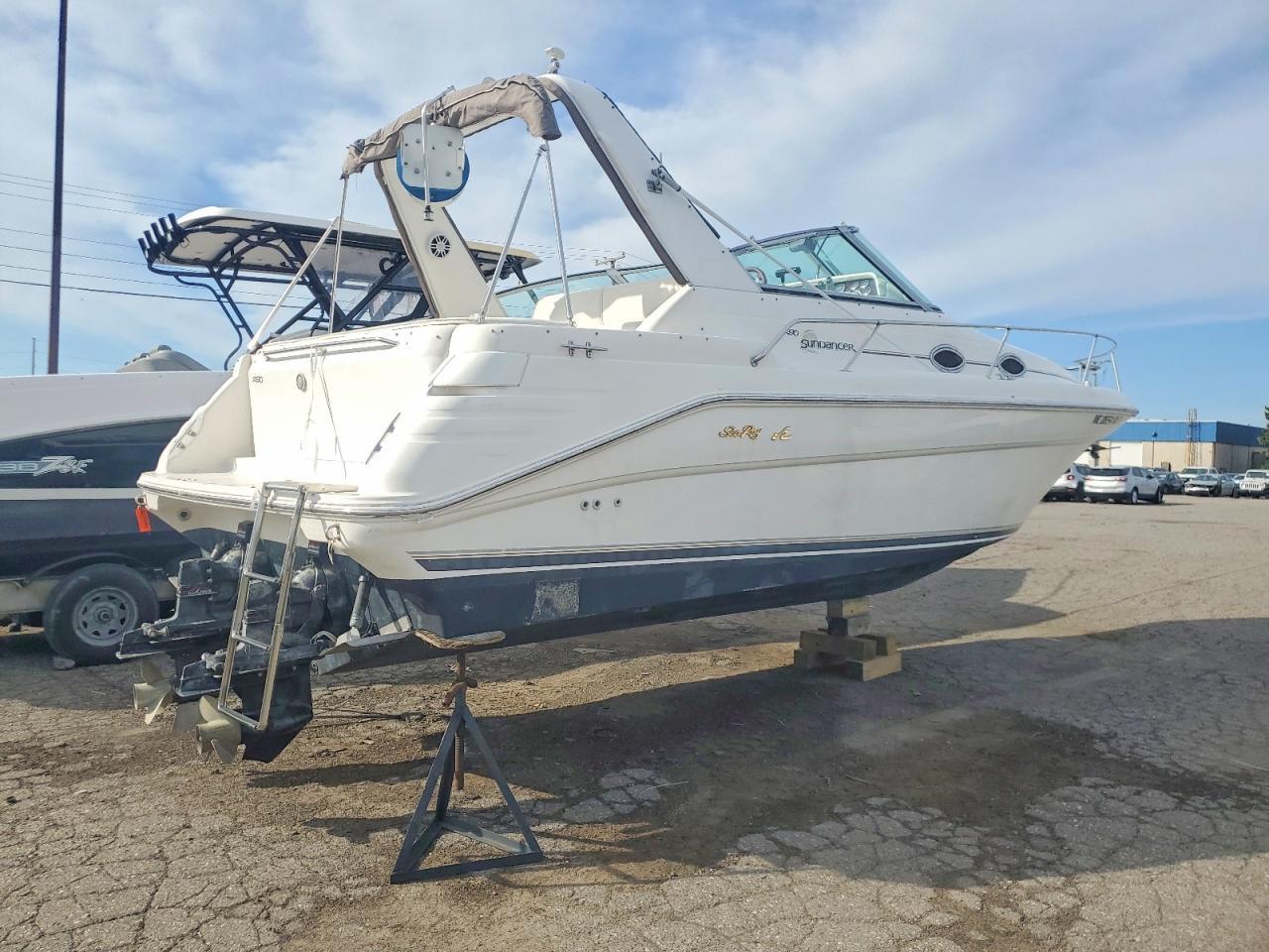 1997 Sea Ray Boat