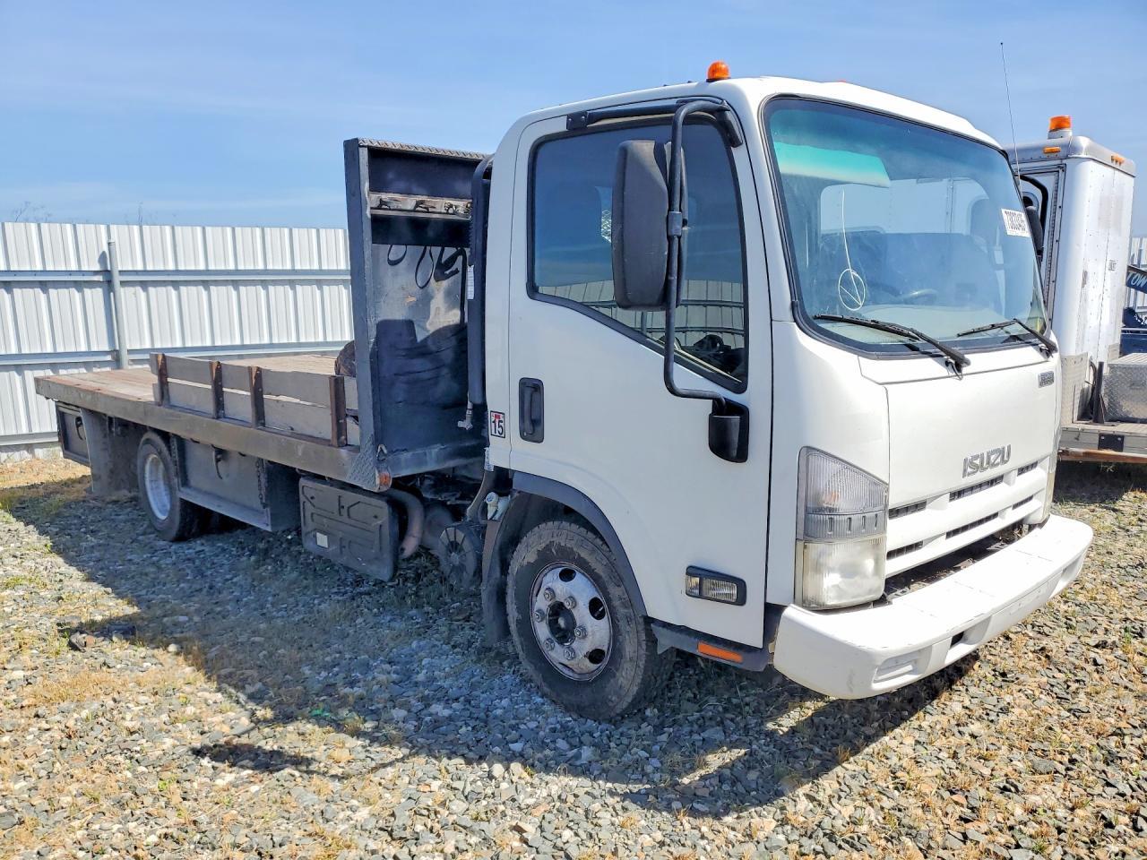 2015 Isuzu NPR HD Flatbed Truck