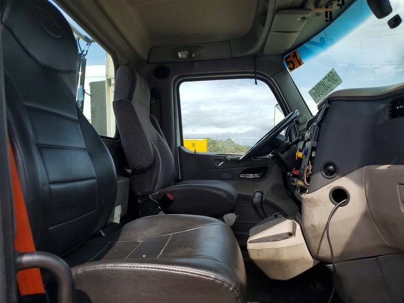 2018 Peterbilt 579 Semi Truck