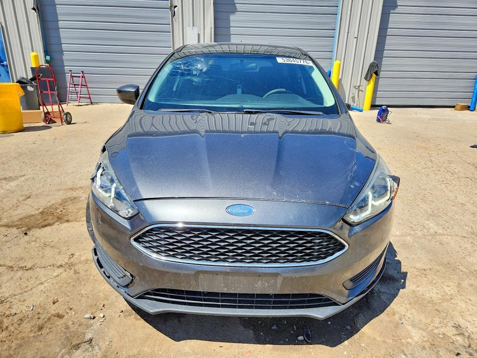 2018 Ford Focus se