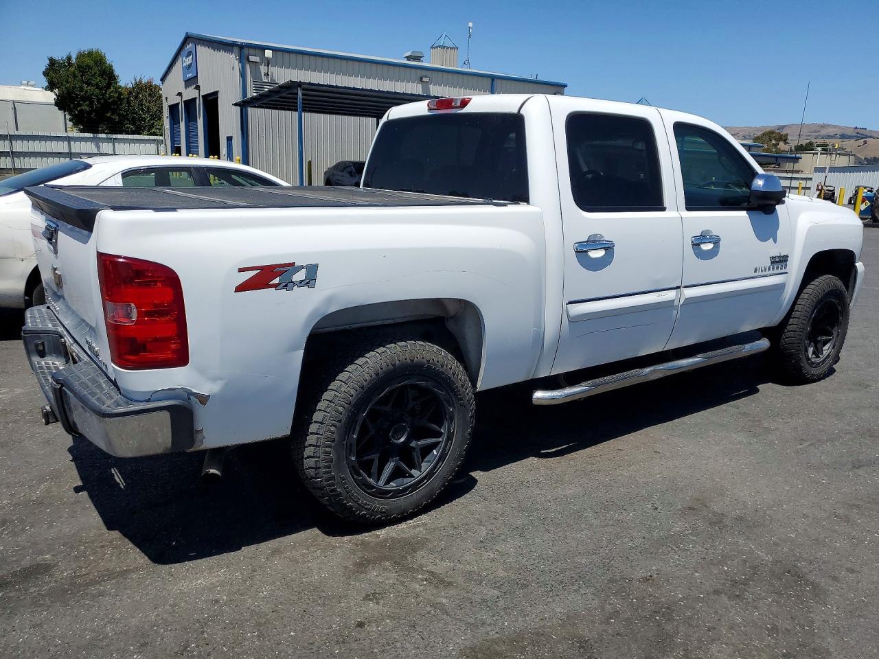 2011 Chevrolet Silverado K1500 LT