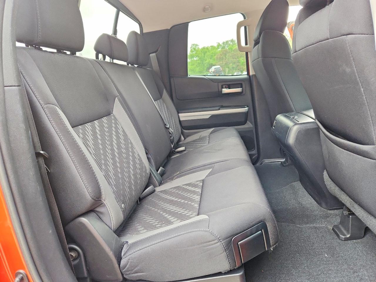 2018 Toyota Tundra SR5