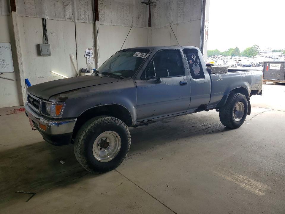1994 Toyota Pickup DX