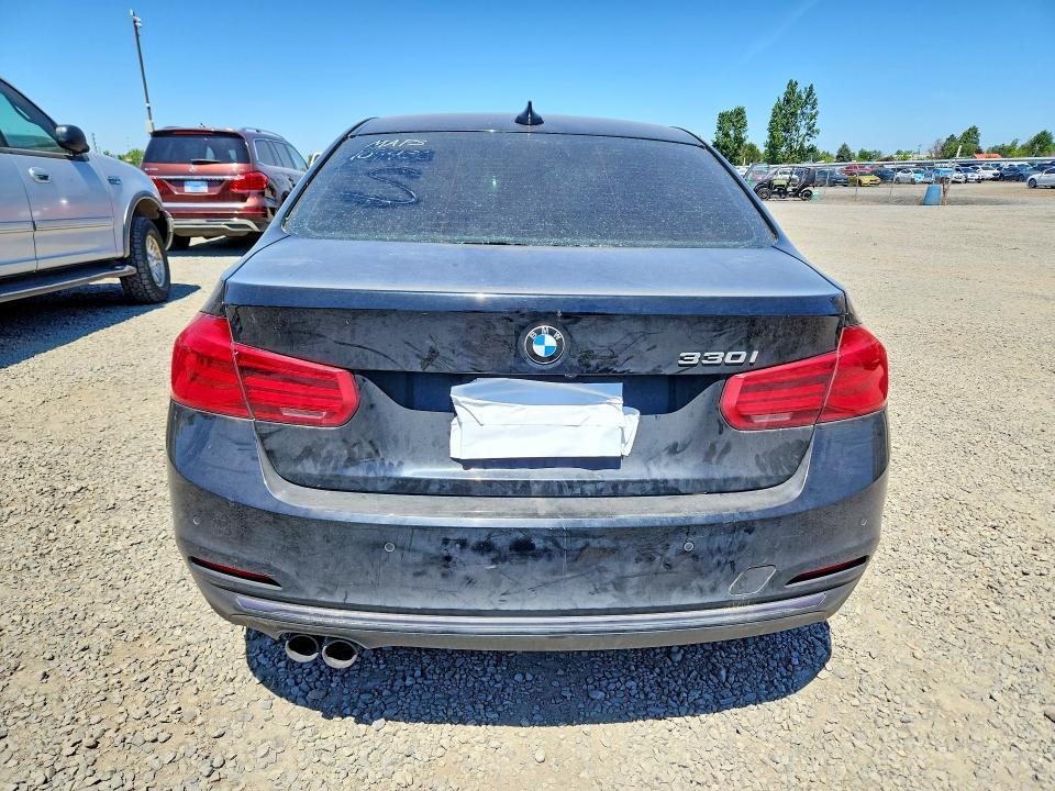 2017 BMW 330 i