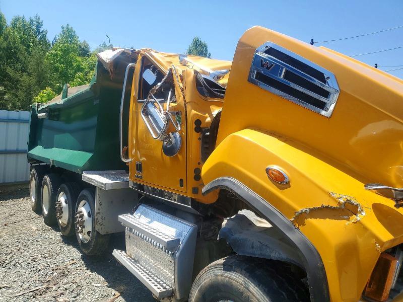 2023 Western Star 2023 Western Star 4700 Dump Truck