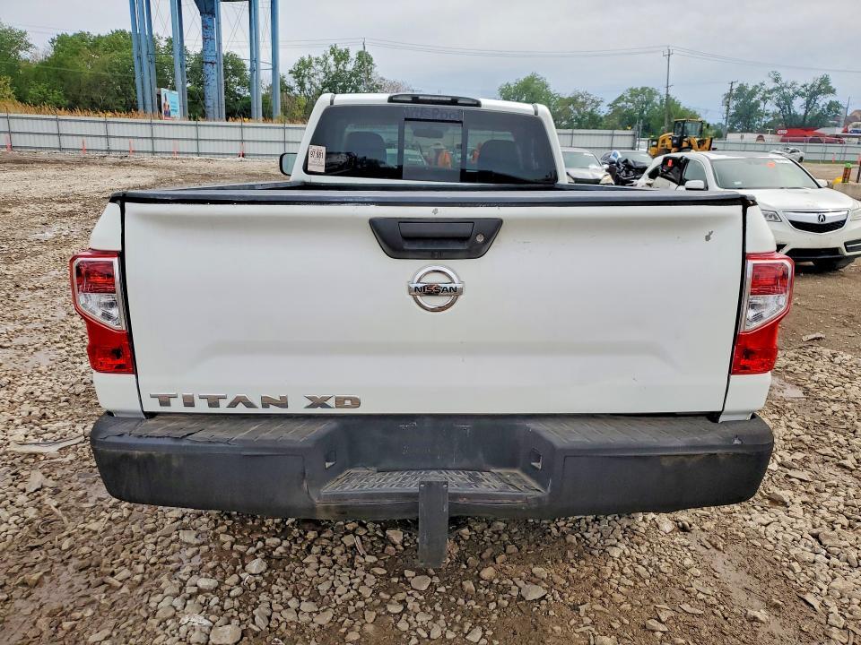 2019 Nissan Titan xd s