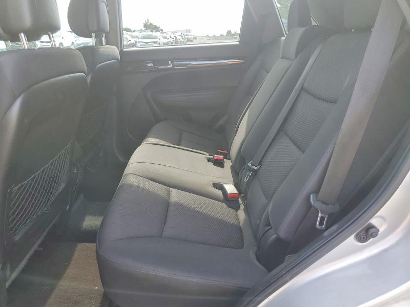 2011 KIA Sorento lx