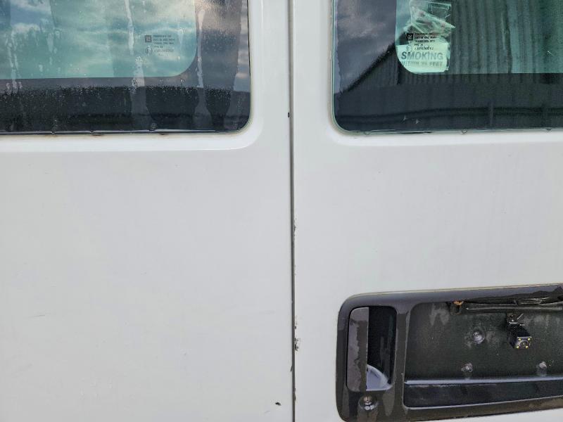 2005 Chev Rolet Express 2500 Delivery Van
