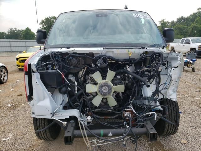 2021 Chevrolet Express G2500