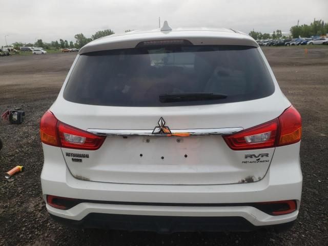 2019 Mitsubishi RVR SE