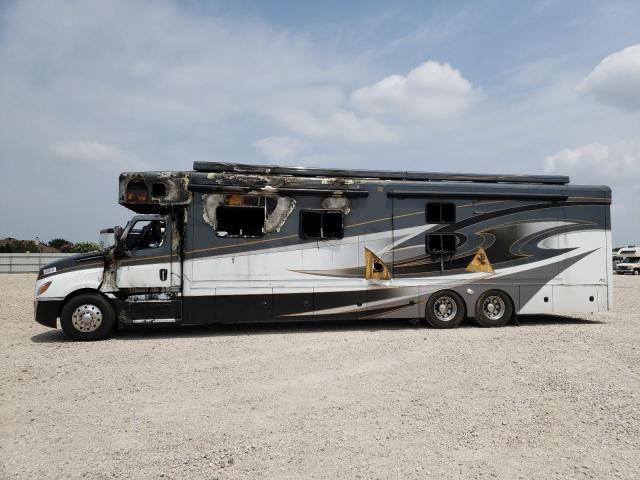 2022 Freightliner Cascadia 126