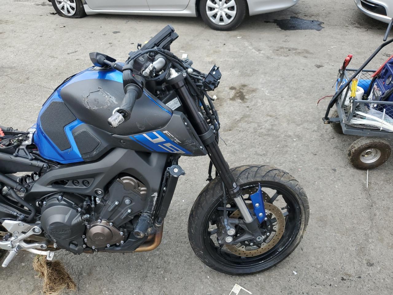 2016 Yamaha FZ09