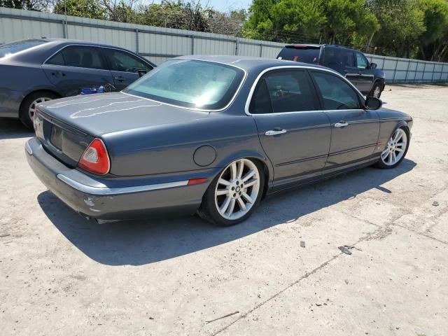 2004 Jaguar XJR S