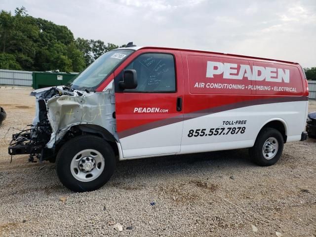 2021 Chevrolet Express G2500
