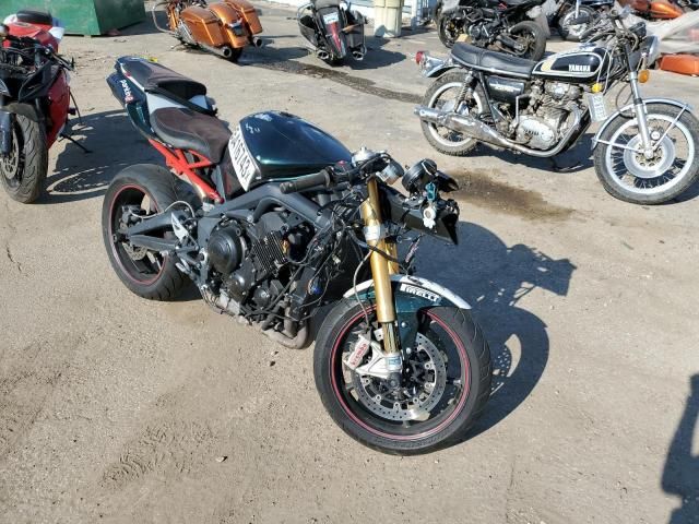 2012 Triumph Daytona 675