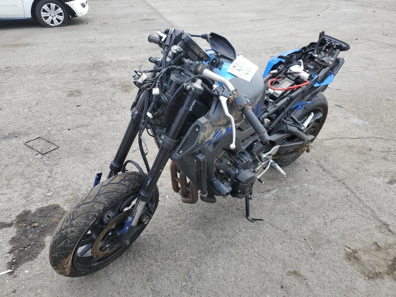2016 Yamaha FZ09