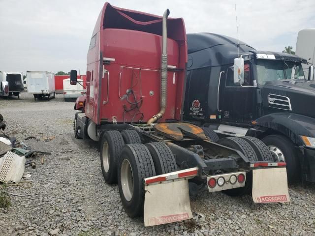 2007 Kenworth Construction T600