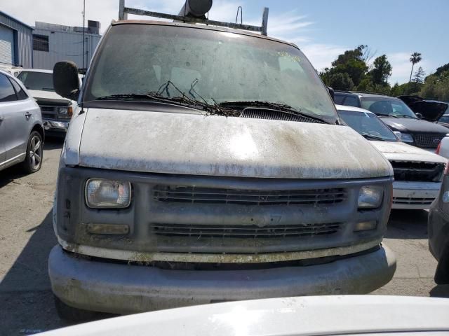 2002 Chevrolet Express G2500