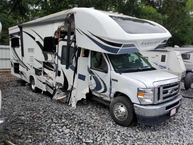 2021 Ford Econoline E450 Super Duty Cutaway Van