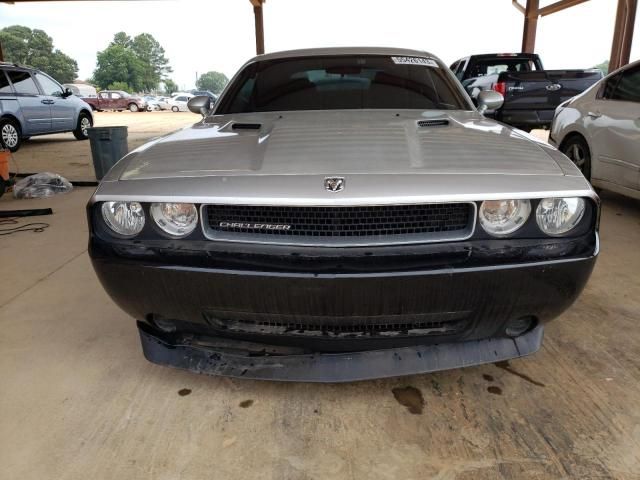 2010 Dodge Challenger SE