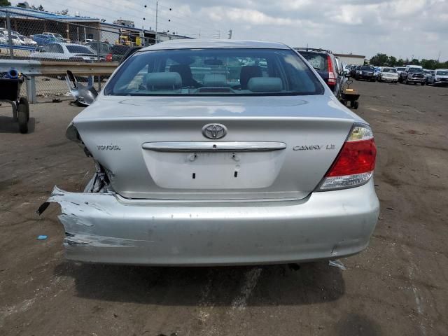 2005 Toyota Camry LE