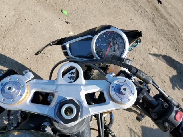 2012 Triumph Daytona 675