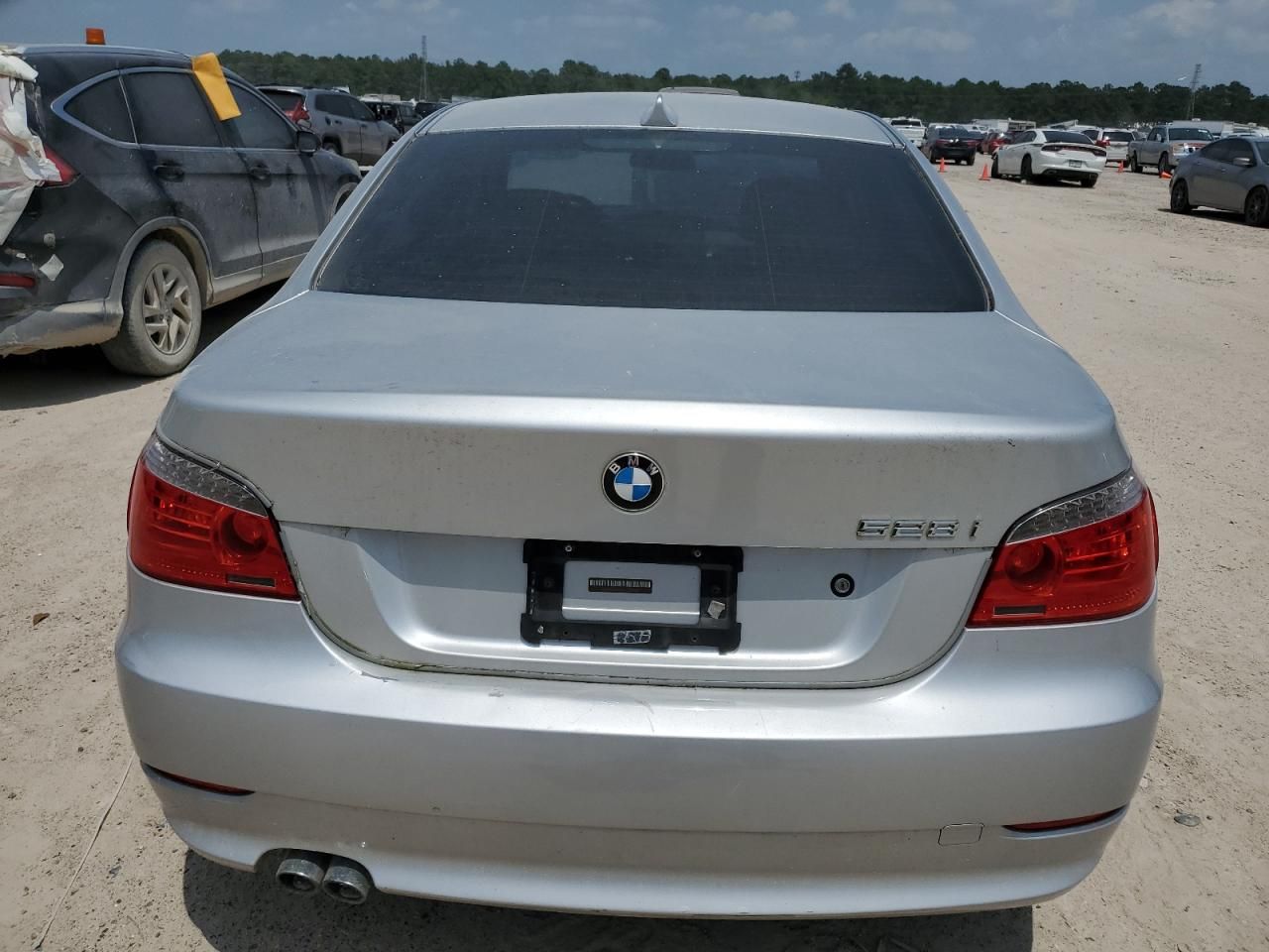 2010 BMW 528 i