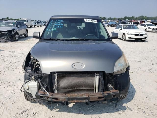 2010 KIA Soul +