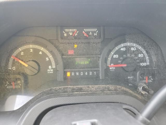 2018 Ford Econoline E450 Super Duty Cutaway Van