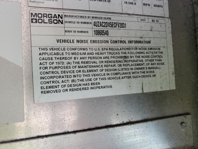 2014 Freightliner Chassis M Line WALK-IN Van