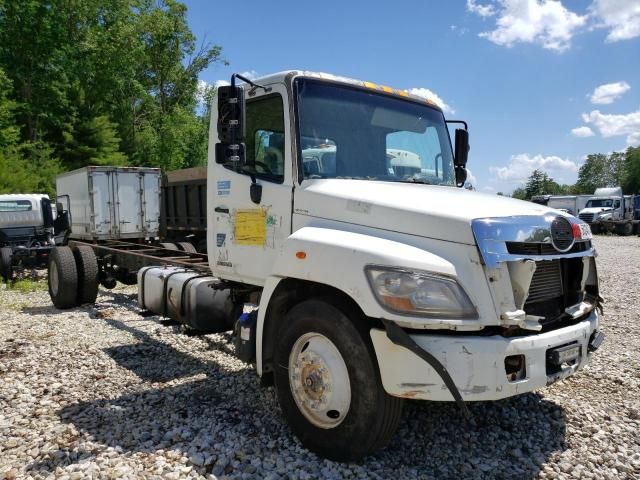 2012 Hino Hino 338