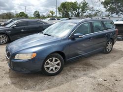 Volvo V70 Vehiculos salvage en venta: 2009 Volvo V70 3.2