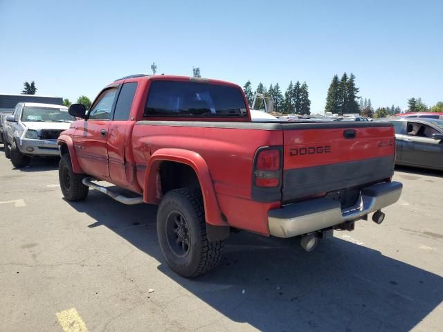 1999 Dodge RAM 2500