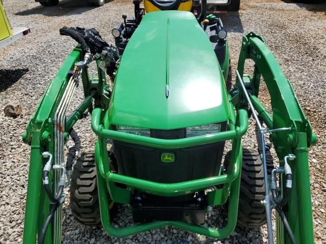 2023 John Deere 1025R