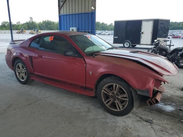 2000 Ford Mustang